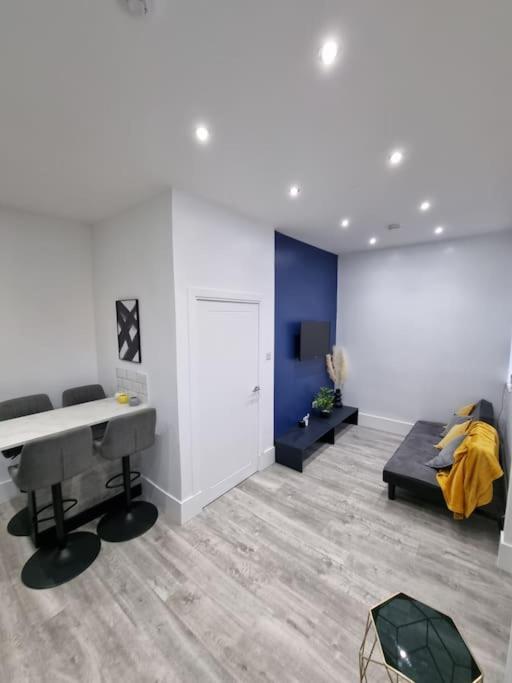 Doll Apartment Монтроз Екстер'єр фото
